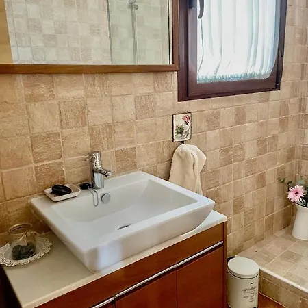 La Casa De Flores De * El Hornillo