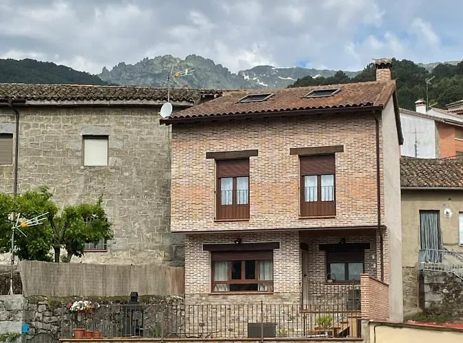 La Casa De Flores De